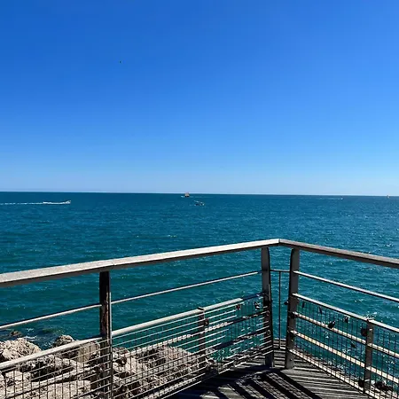 Climatise Avec Parking, Proche - Fr-1-338-618 * Sète